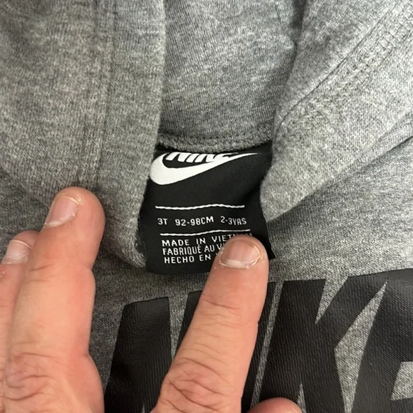 Matching suits for three year old Nike size 3 t
